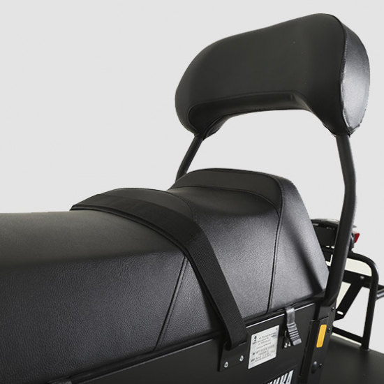 Luggage compartment under the seat